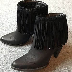 VERY VOLATILE Leather Fringed Ankle Booties